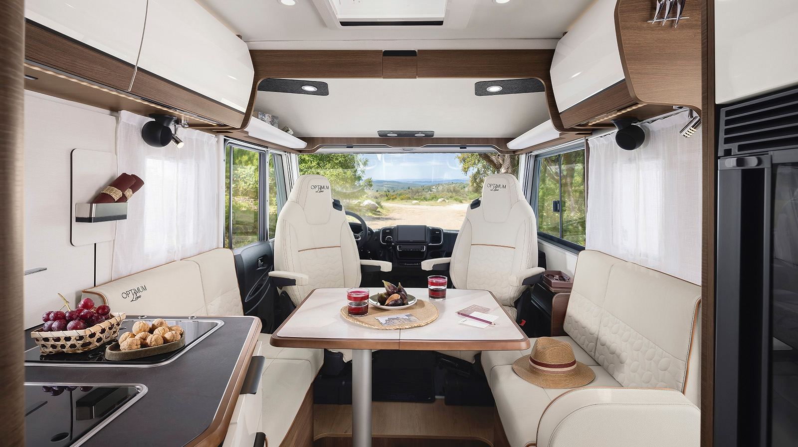 FOTO INTERNE RAPIDO Autocaravan C66i