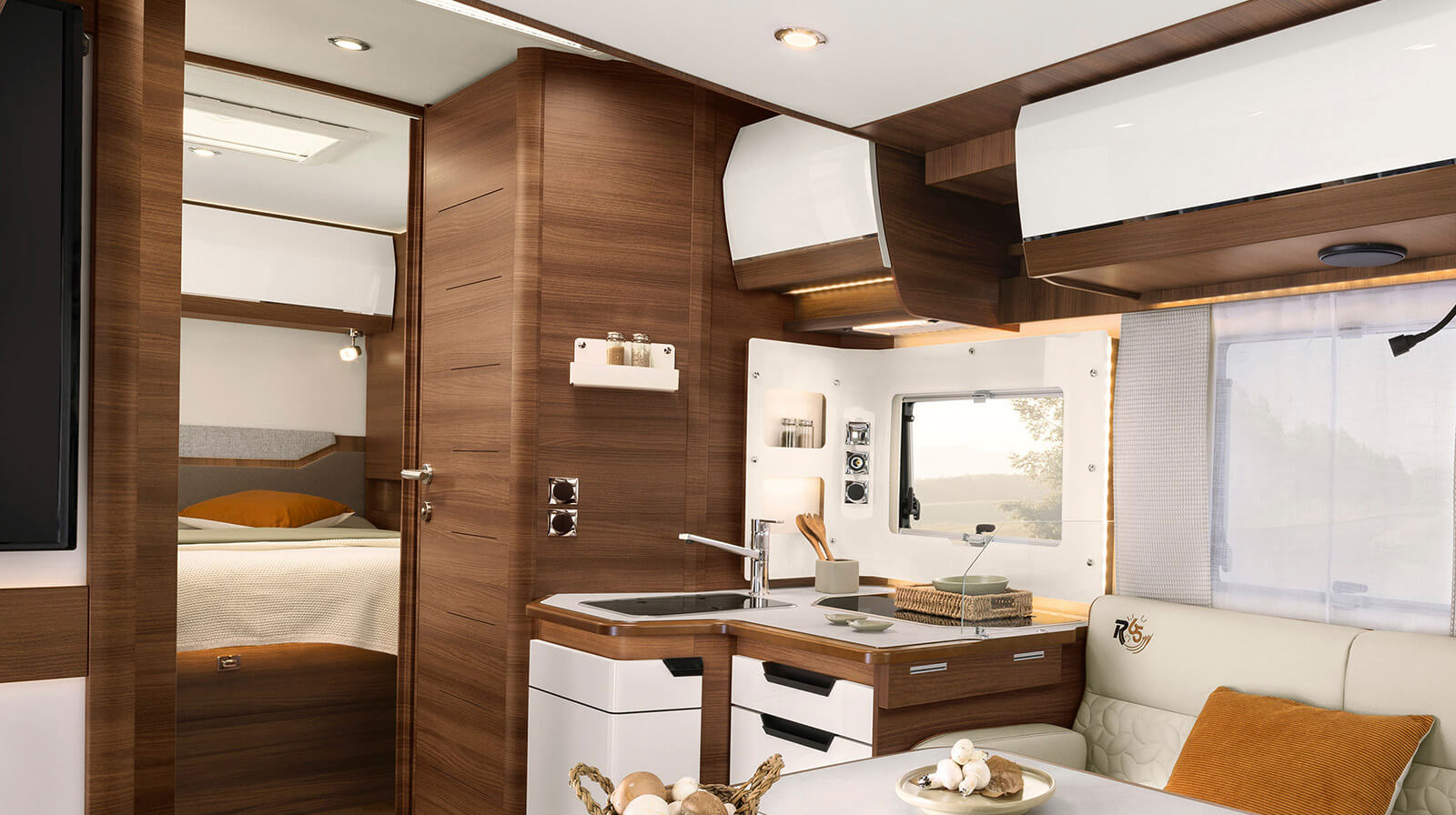 FOTO INTERNE RAPIDO Autocaravan 696F