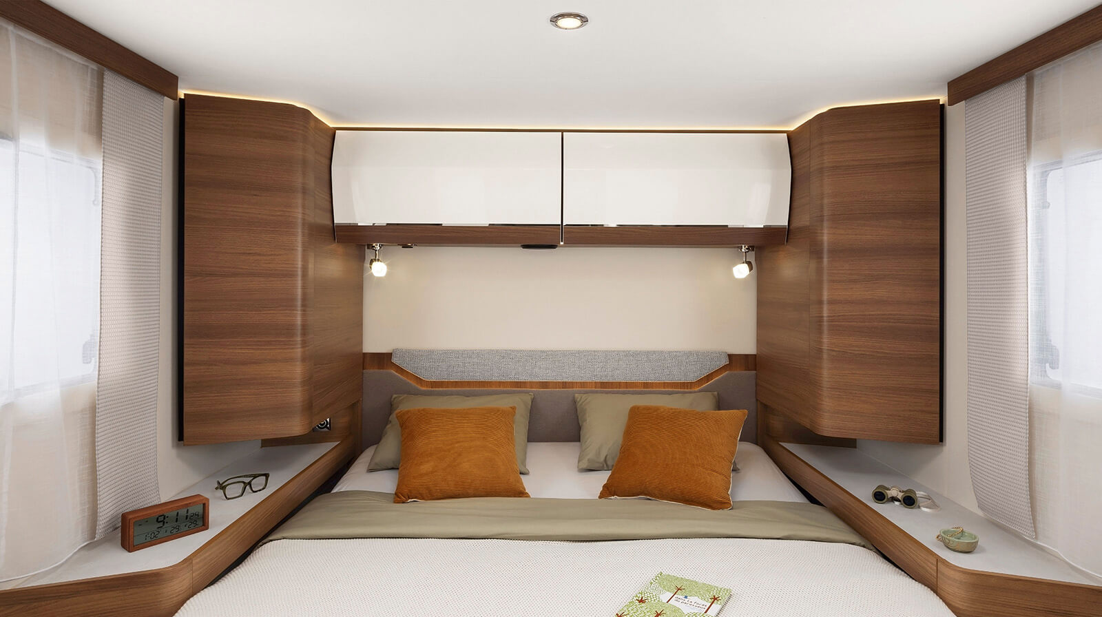 FOTO INTERNE RAPIDO Autocaravan 696F