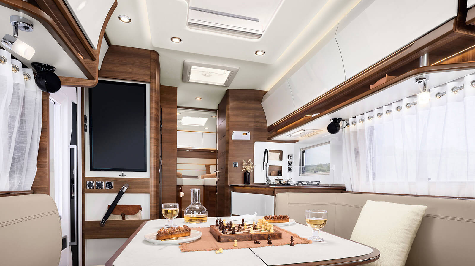 FOTO INTERNE RAPIDO Autocaravan i166M